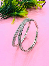 Thumbnail for Gleam Essence Bangle