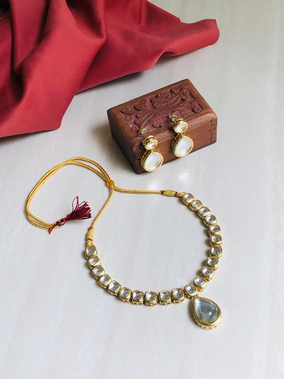 Classic Polki Necklace Set