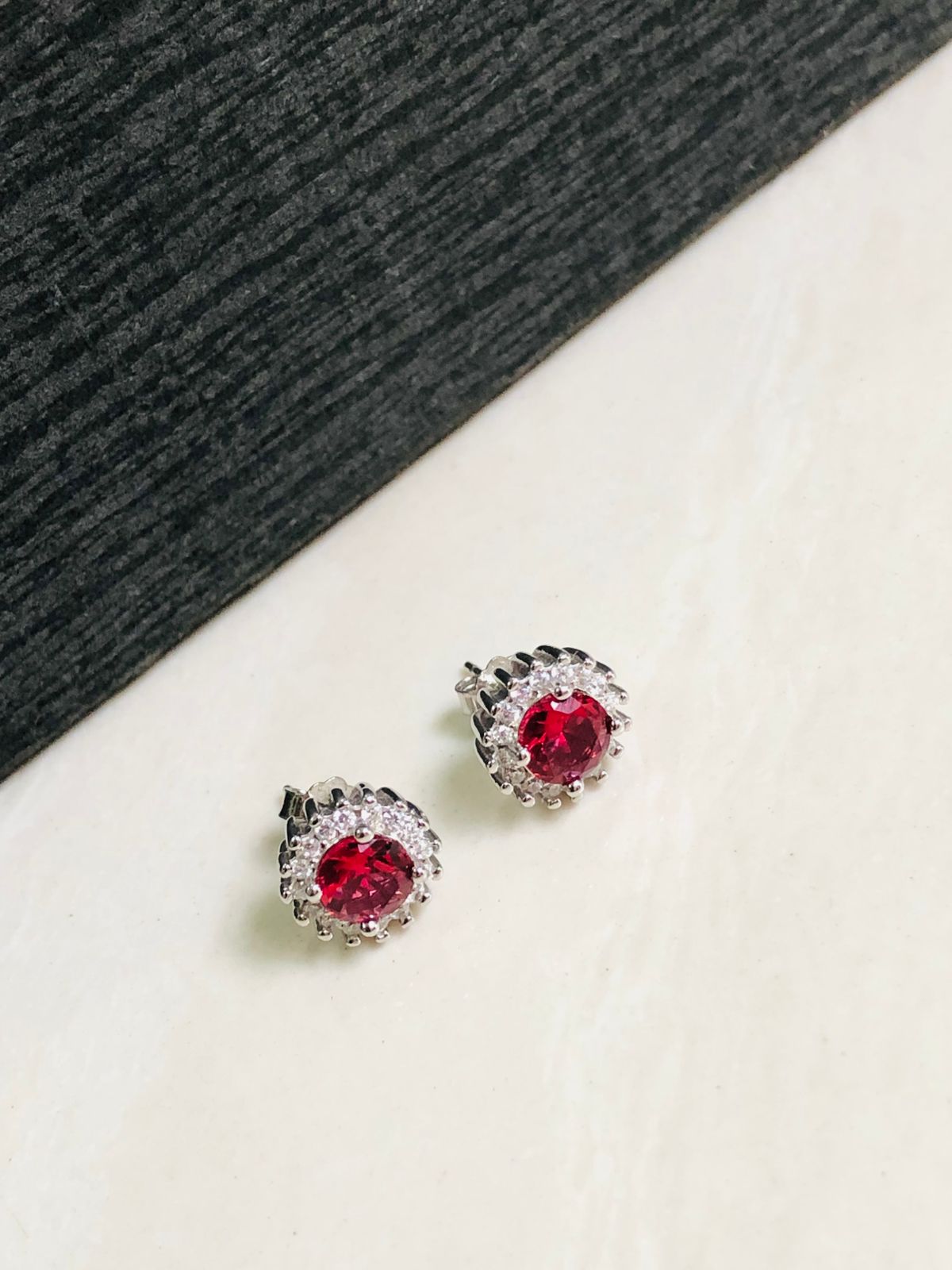 925 Silver Ruby Round Pendant Set