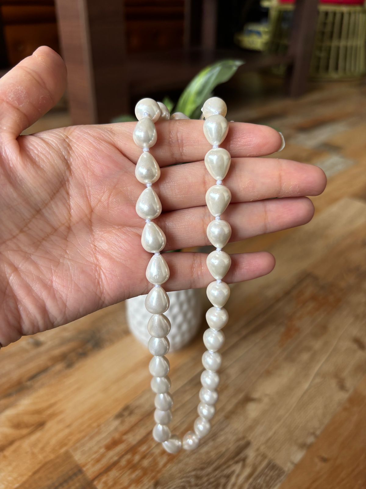 Dewdrop Pearl Necklace