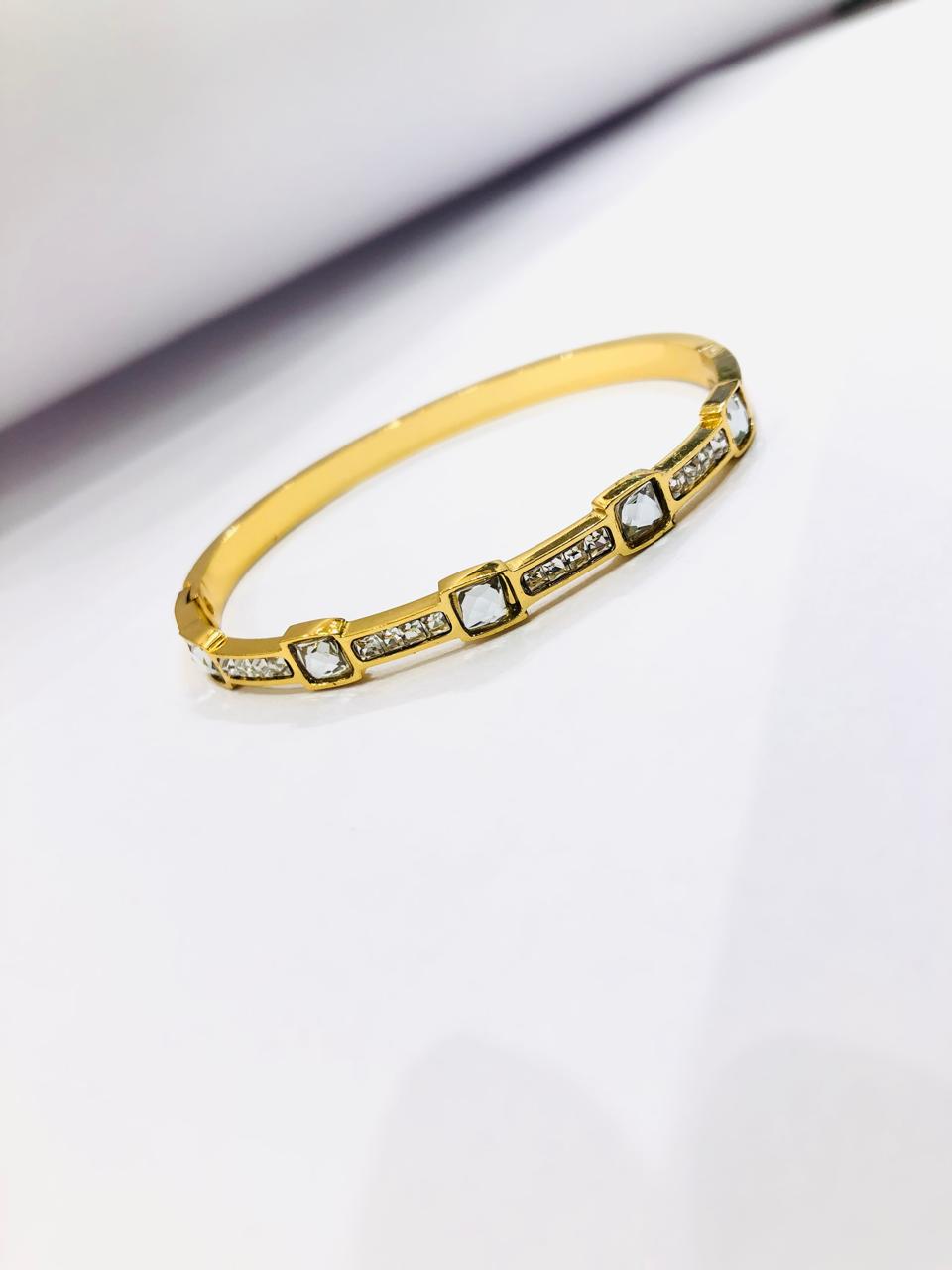 Small Stone Bracelet