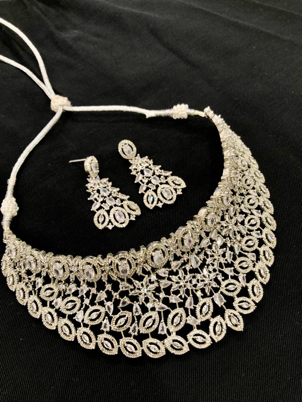 Diamond Choker Necklace Set