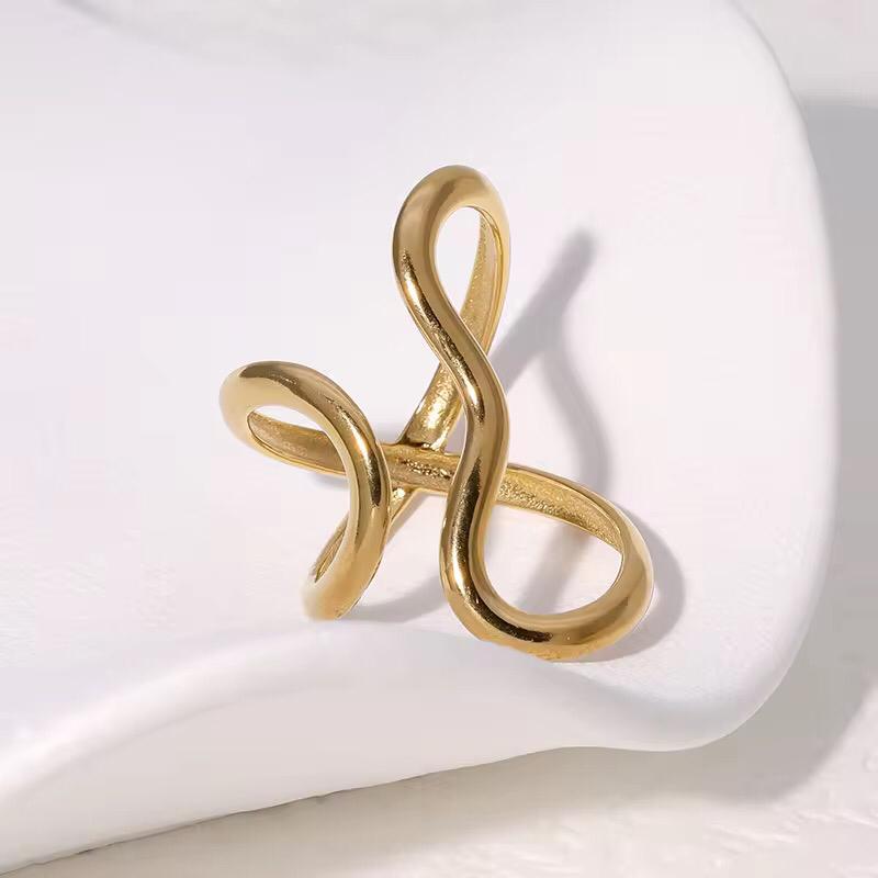 Sunlit Charm Ring