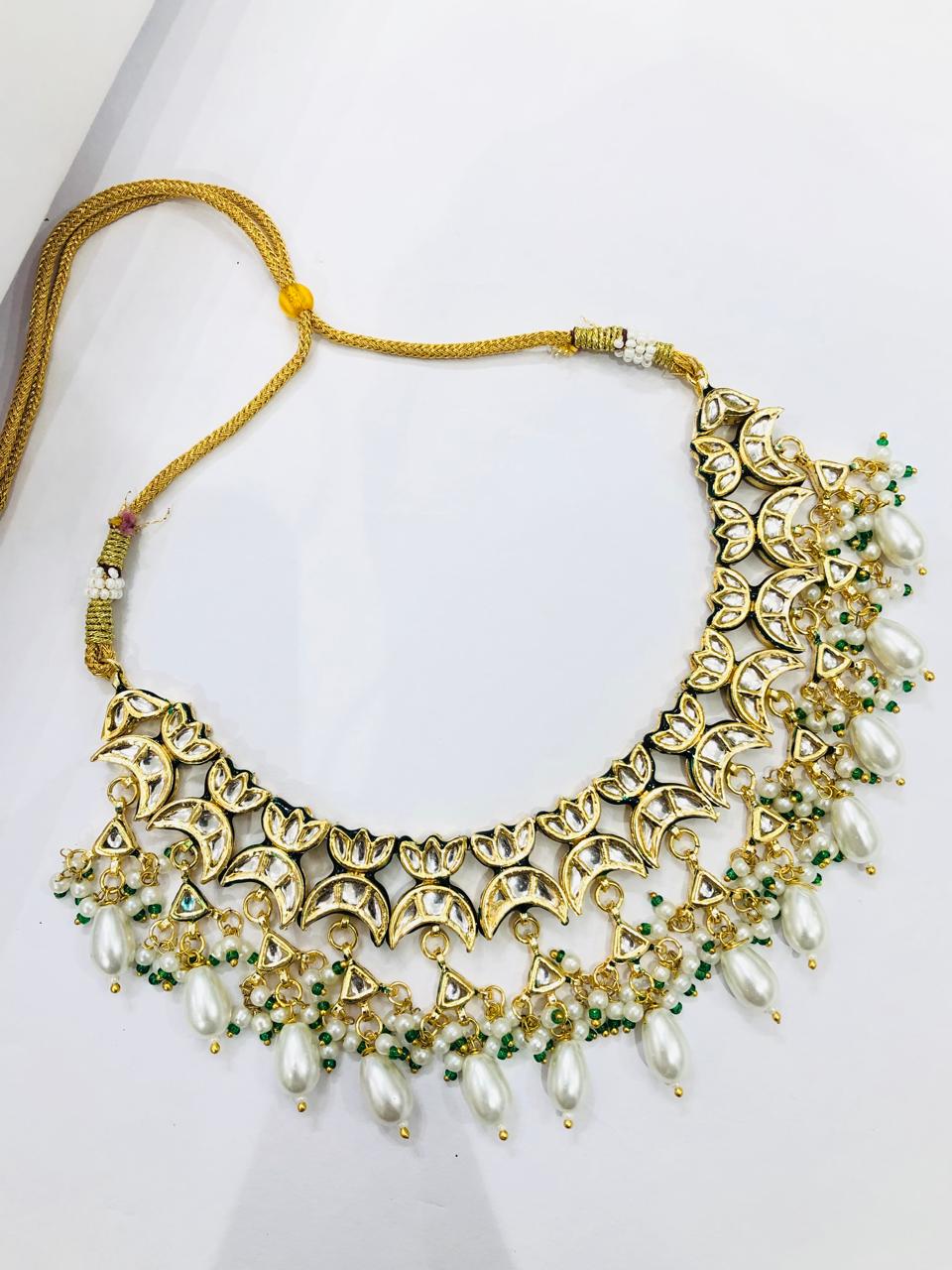 Kundan Pearl Necklace Set