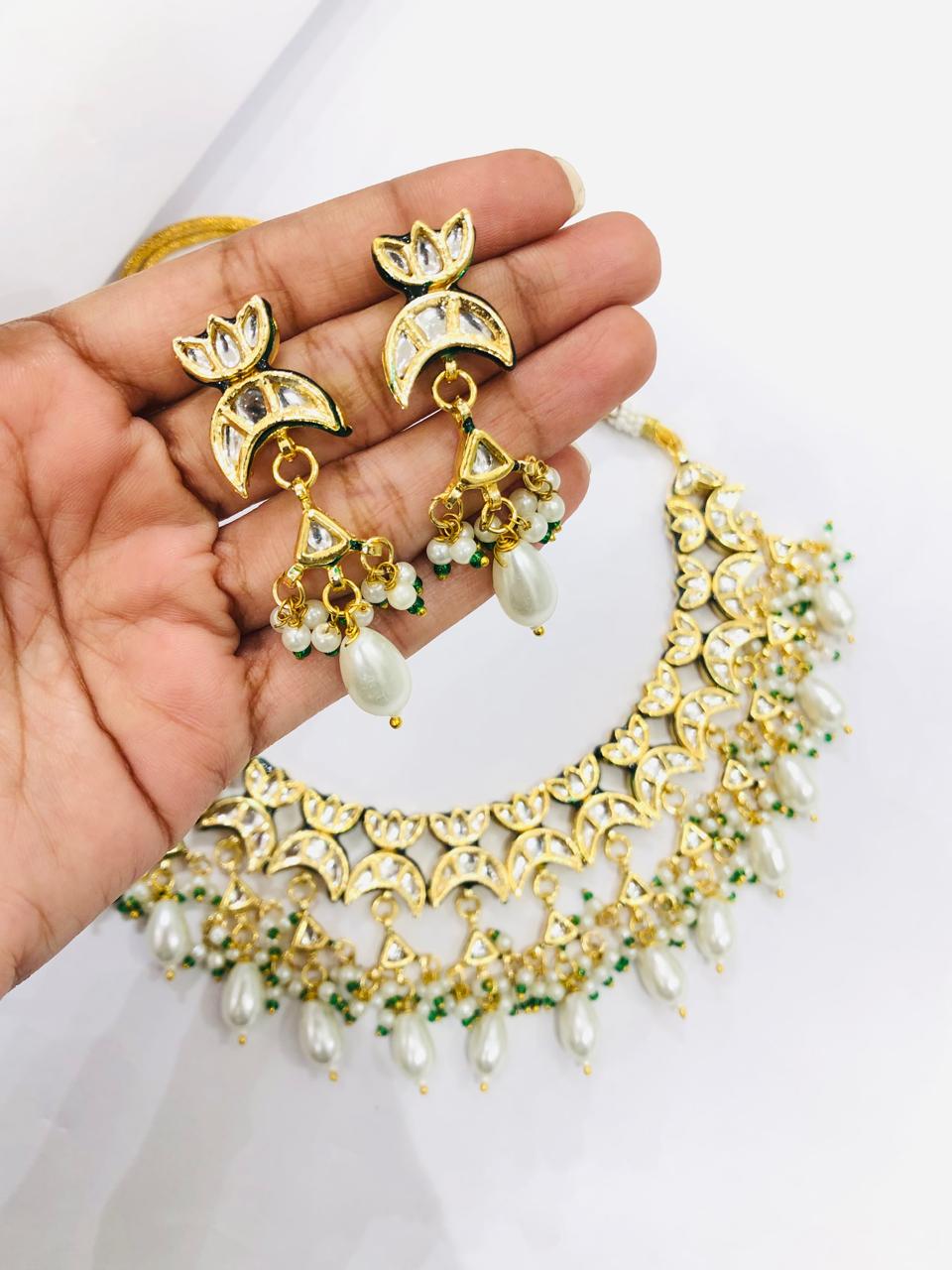 Kundan Pearl Necklace Set