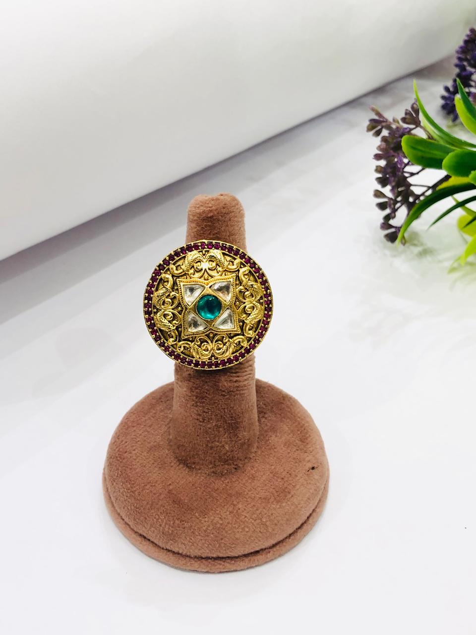 Aurum Bloom Ring