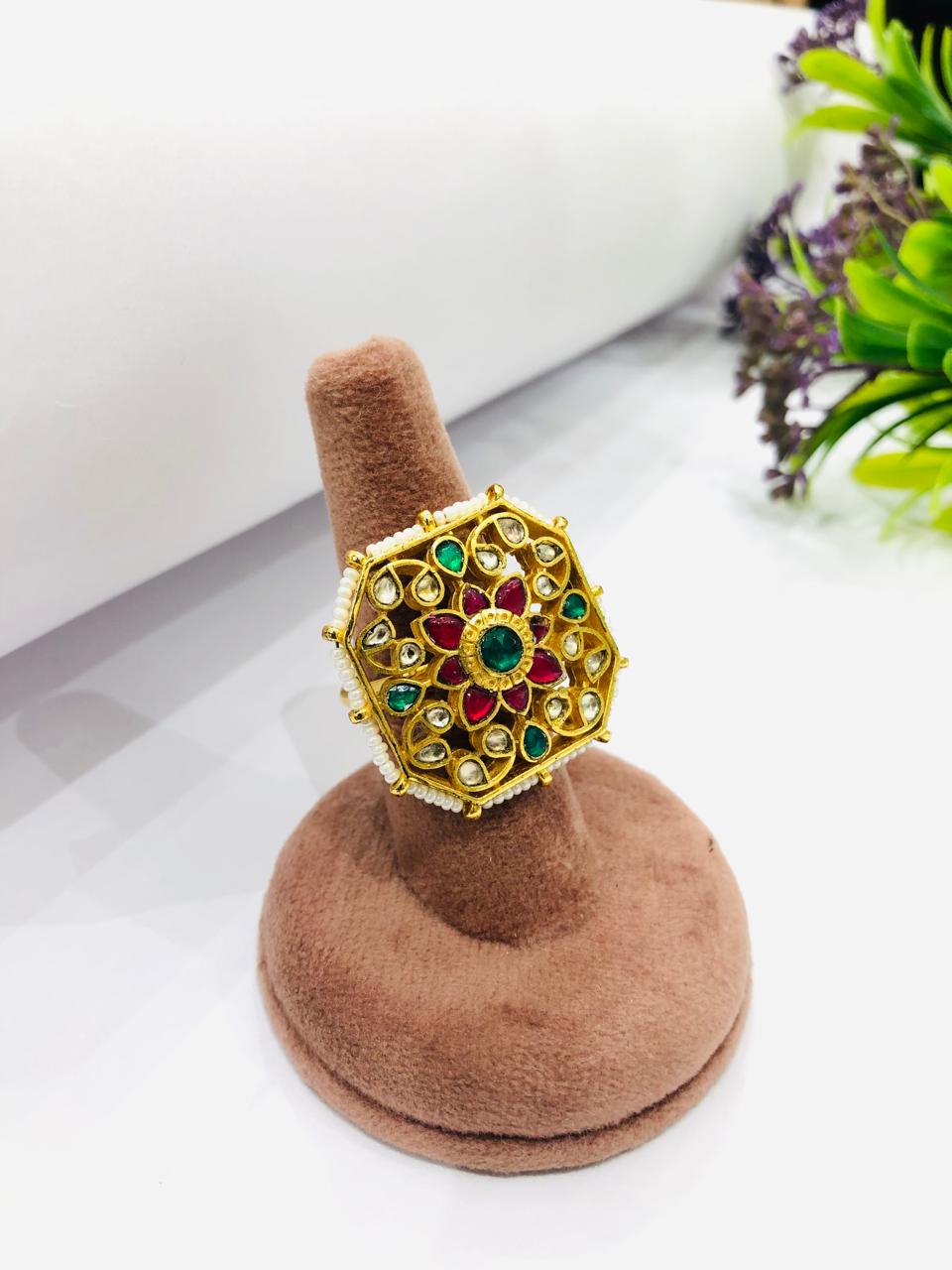 Rani’s Regalia Kundan Ring