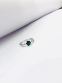 Thumbnail for Minimal Green Ring