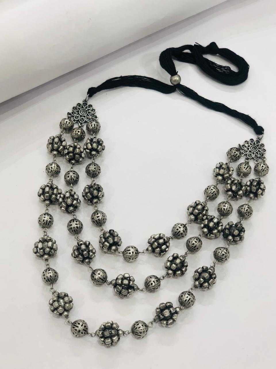Trinity Glow Necklace