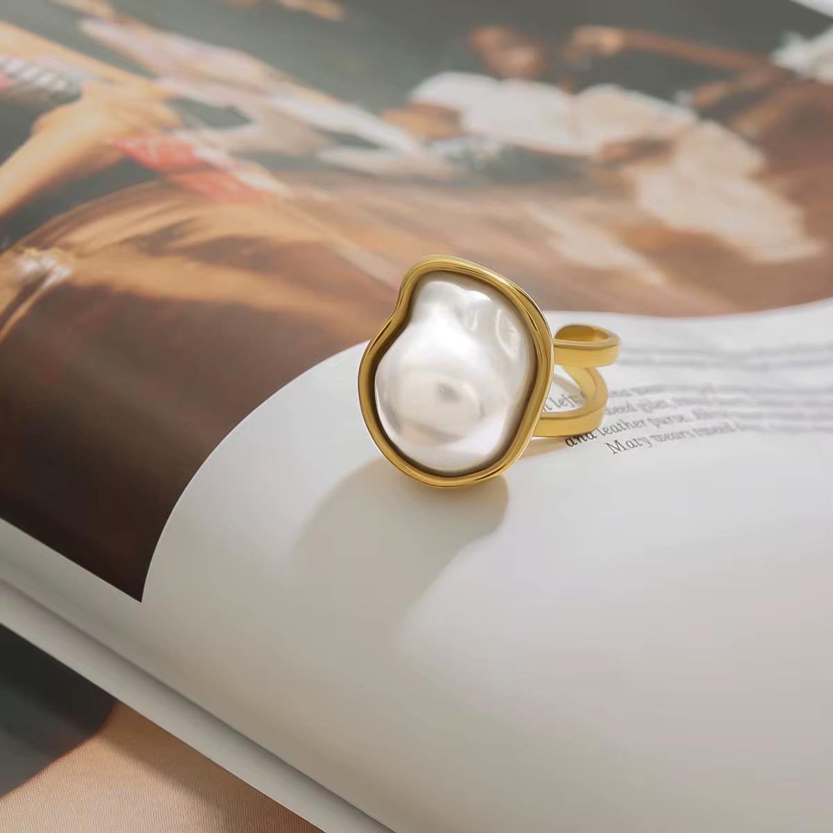 Mother Pearl Golden Ring