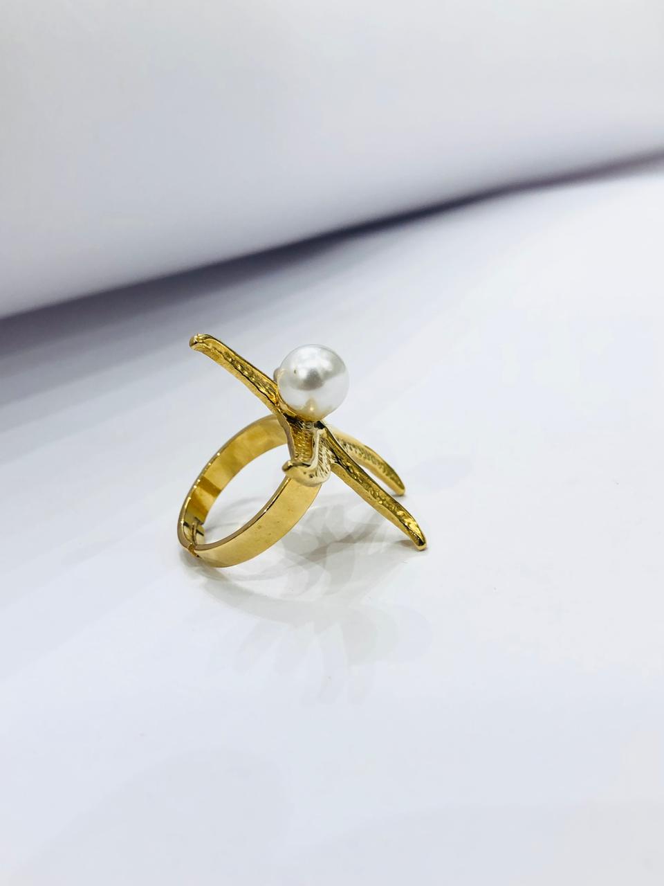 Star Pearl Golden Ring