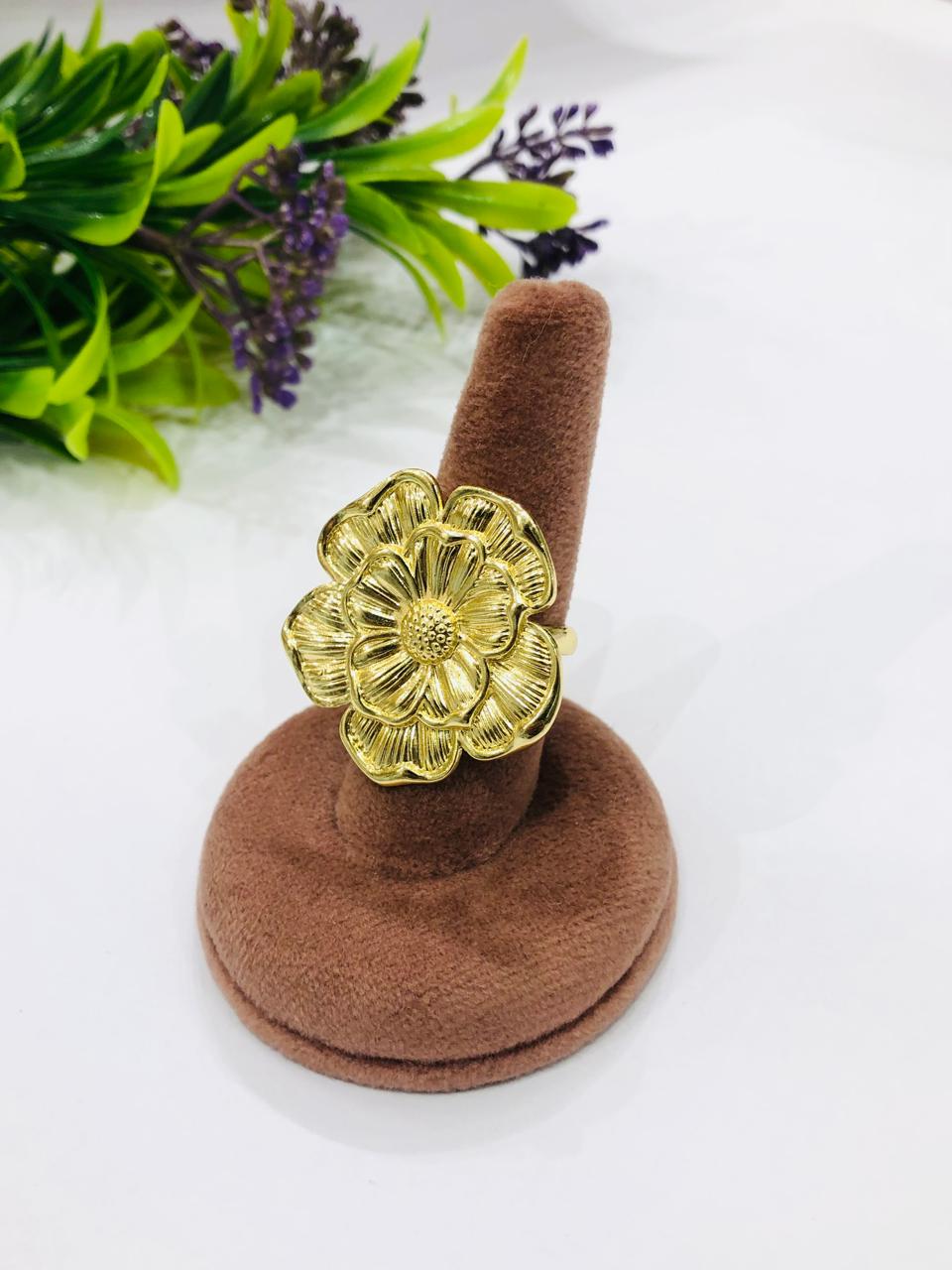 Flower Golden Ring