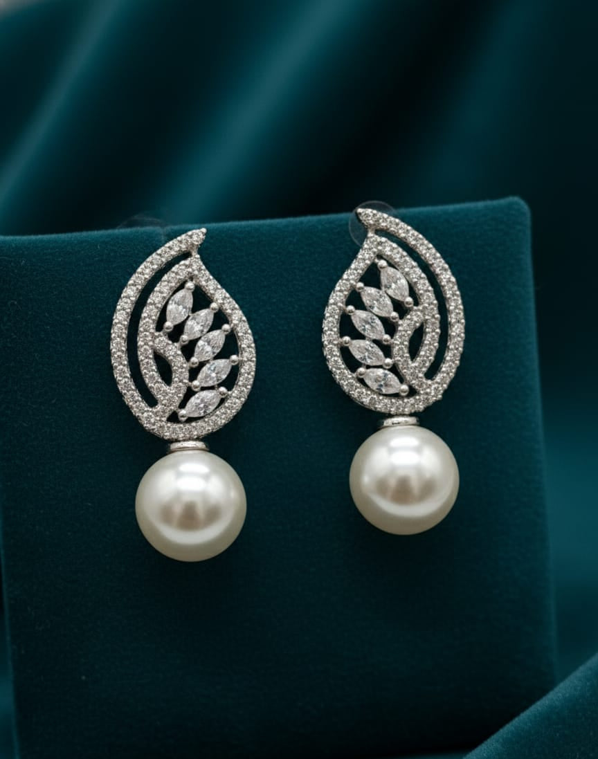 Teardrop Pearl Earrings