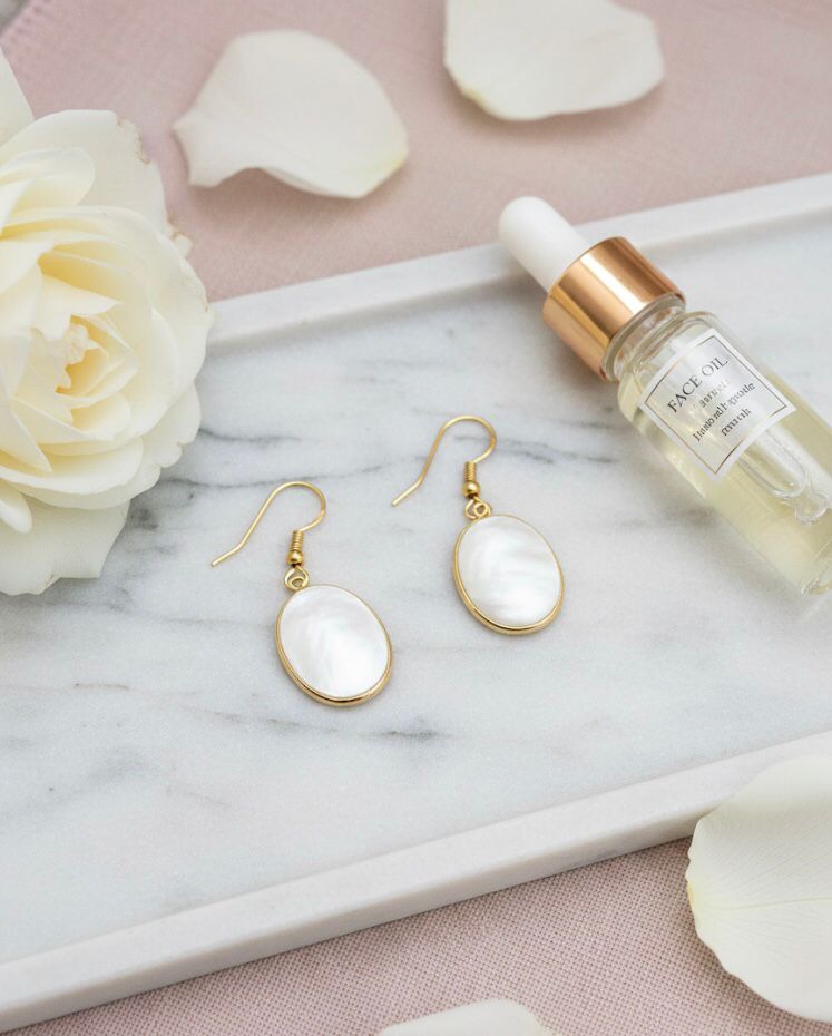 Pearl Oval Earrings