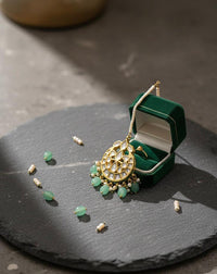 Thumbnail for Chand Kundan Mint Mang Tika