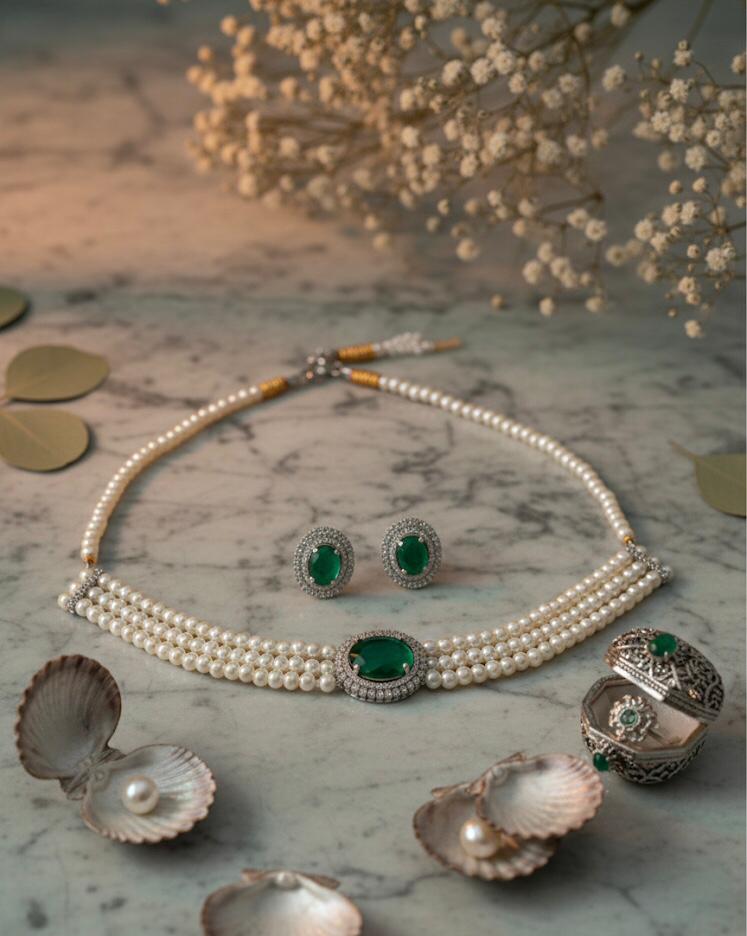 Emerald Pearl Choker Set