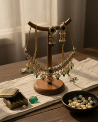 Thumbnail for Emerald Rani Kundan Necklace Set