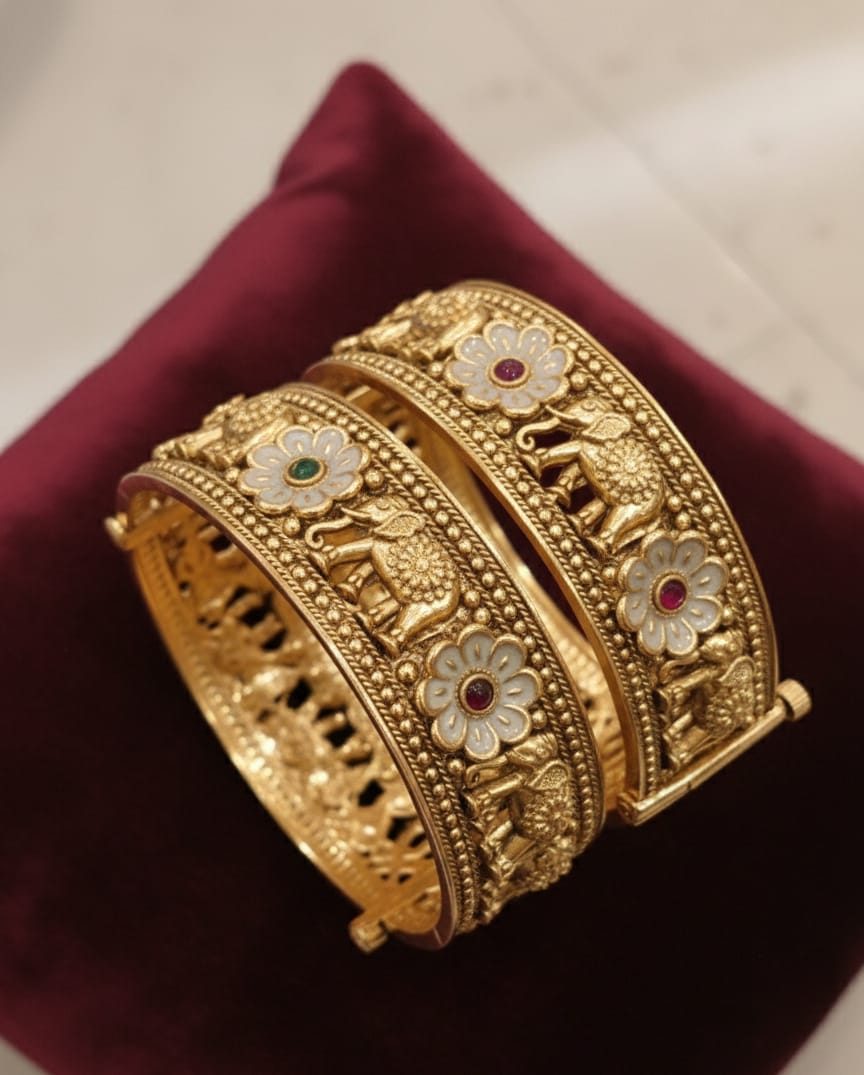 Maharani Glow Bangle