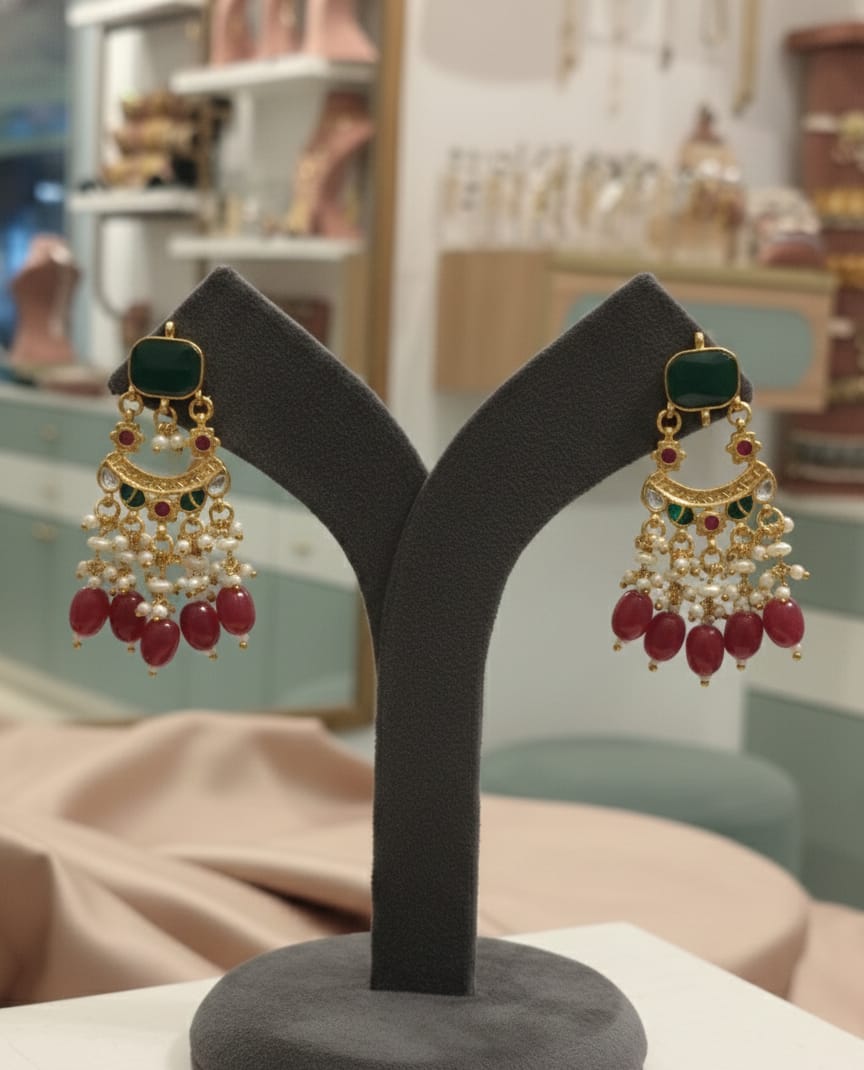 Rani Emerald Pearl Earrings