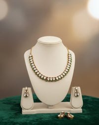 Thumbnail for Polki Emerald Dusky Necklace Set