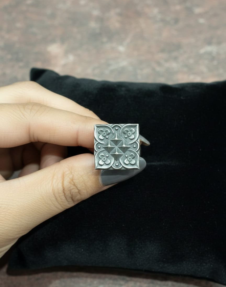 925 Silver Square Oxidised Ring