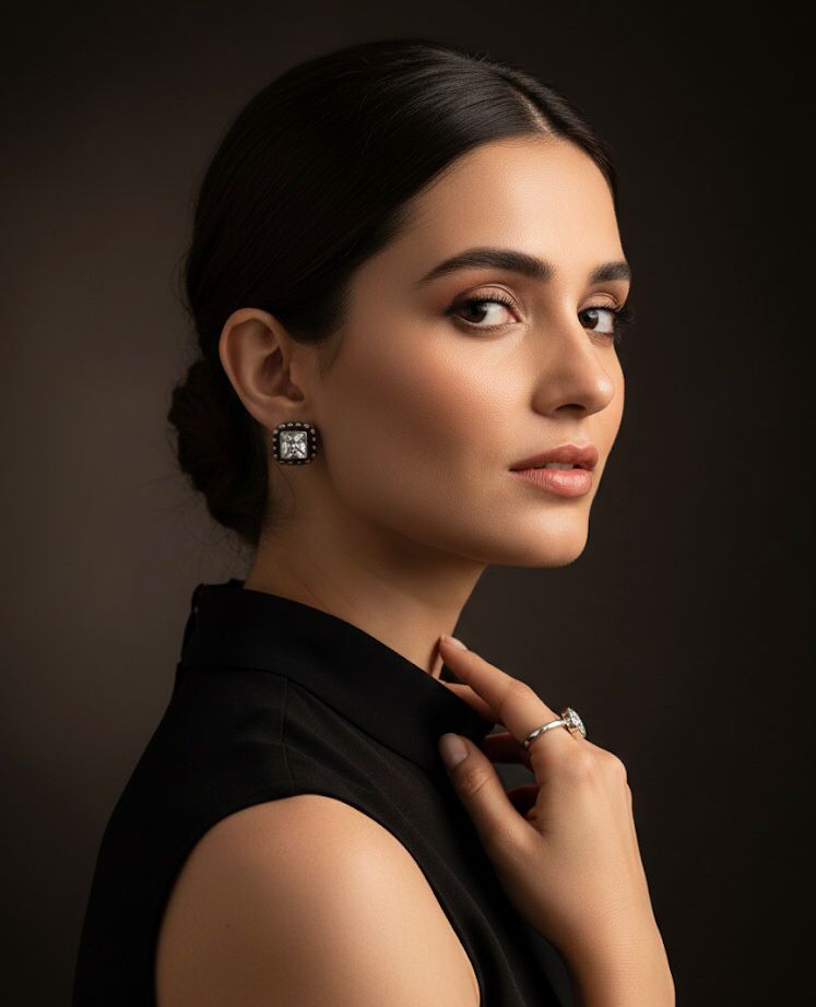 925 Oxidie Square Stud Earrings