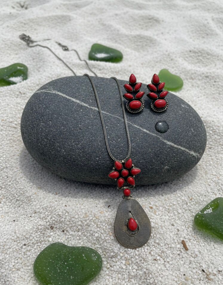 925 Silver Coral Pendant Set