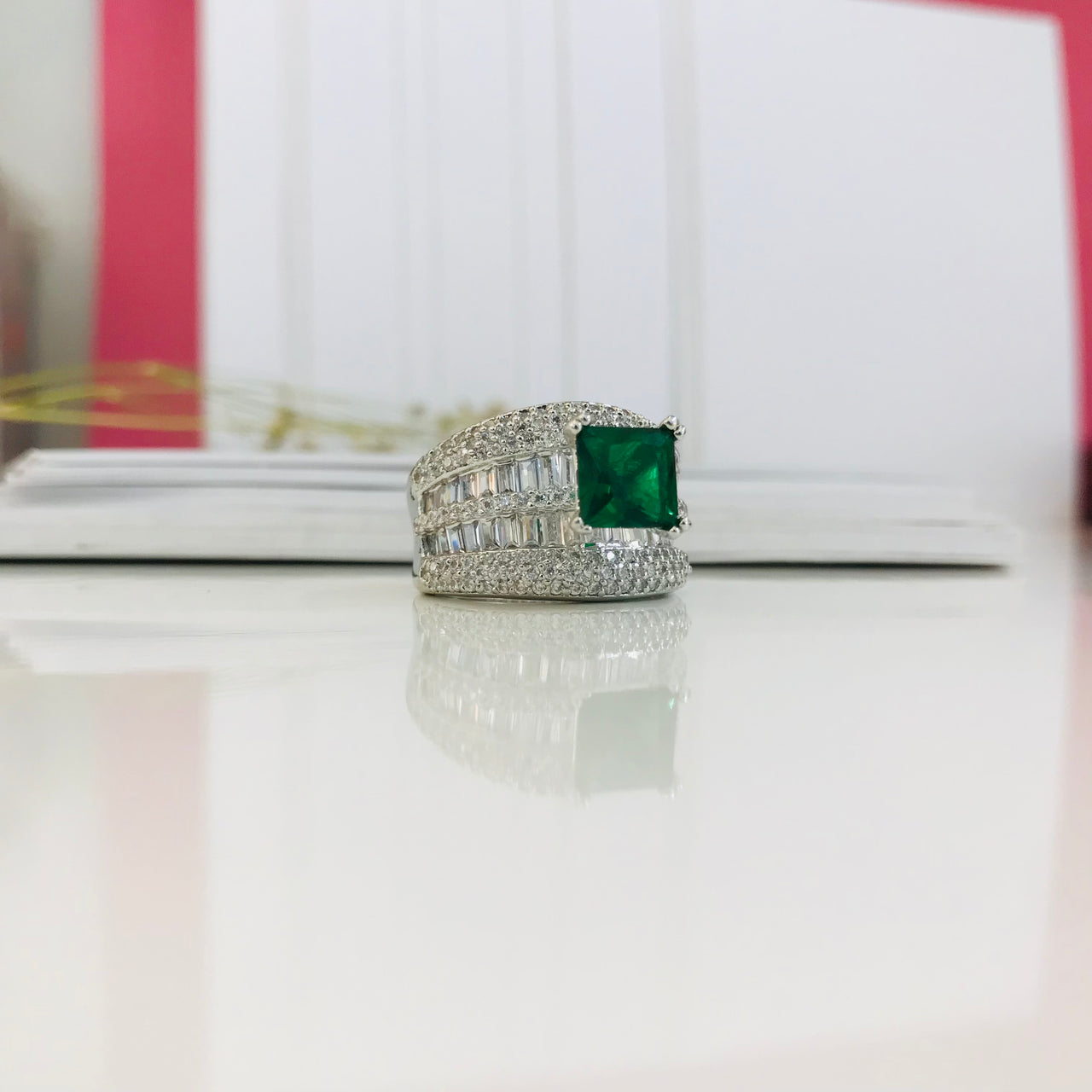 Graceful Sparkling Emerald Green Cocktail Ring – Karina Ariana